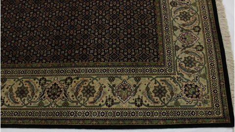 Mahi Black Hand Knotted 65 X 98  Area Rug 902-112011 Image 2