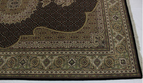 Mahi Black Hand Knotted 67 X 911  Area Rug 902-112017 Image 2