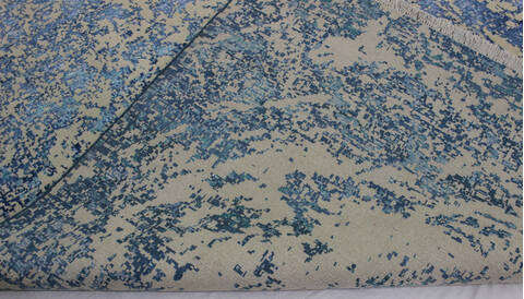 Modern Multicolor Hand Knotted 80 X 100  Area Rug 902-112021 Image 2