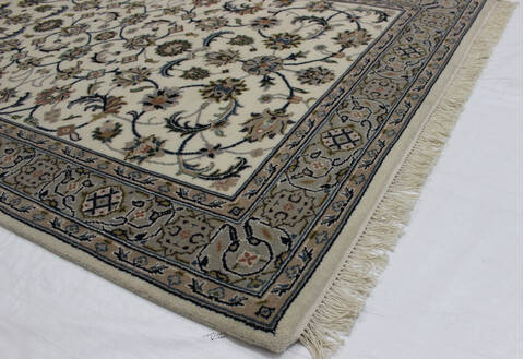 Nain Beige Hand Knotted 40 X 511  Area Rug 902-112046 Image 1