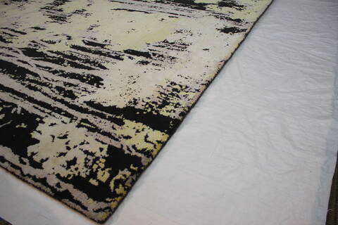 Modern Black Hand Knotted 81 X 101  Area Rug 902-112111 Image 1