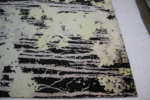 Modern Black Hand Knotted 81 X 101  Area Rug 902-112111 Image 2