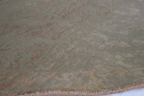 Agra Green Round Hand Knotted 82 X 82  Area Rug 902-112141 Image 2