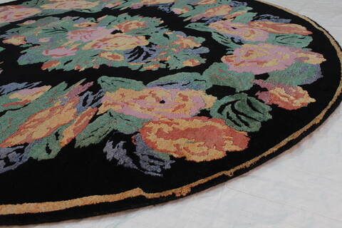 Tapestry Black Round Hand Knotted 79 X 711  Area Rug 902-112143 Image 2