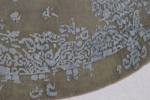 Bhadohi Brown Round Hand Knotted 79 X 79  Area Rug 902-112144 Image 1