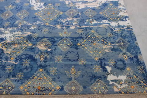 Modern Blue Hand Knotted 90 X 124  Area Rug 905-112233 Image 3