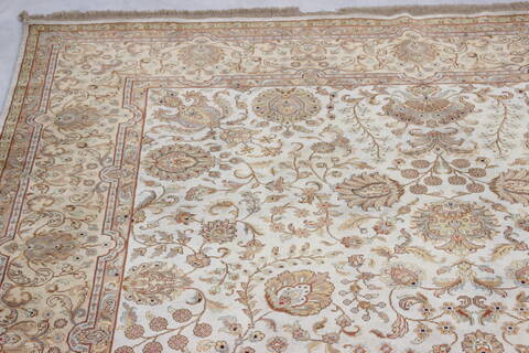 Jaipur Beige Hand Knotted 60 X 90  Area Rug 905-112274 Image 4
