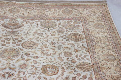 Jaipur Beige Hand Knotted 60 X 90  Area Rug 905-112274 Image 5