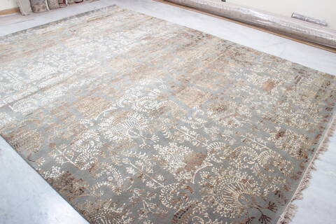 Modern Blue Hand Knotted 90 X 121  Area Rug 905-112405 Image 2