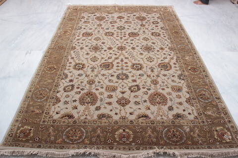 Jaipur Beige Hand Knotted 60 X 92  Area Rug 905-112434 Image 3