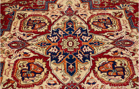 Heriz Red Hand Knotted 83 X 100  Area Rug 700-115744 Image 4