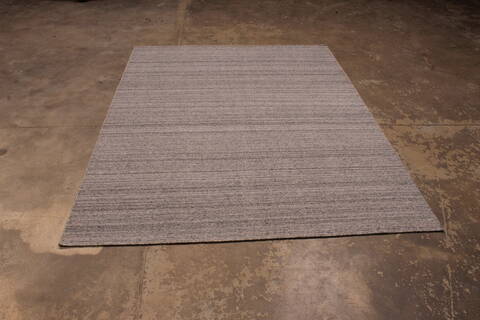 Modern-Contemporary Grey Hand Loomed 51 X 61  Area Rug 301-135804 Image 5