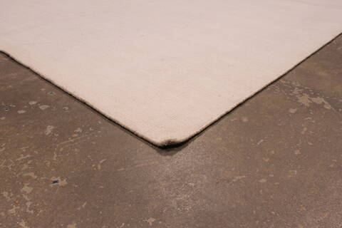 Modern-Contemporary White Hand Loomed 52 X 611  Area Rug 301-135809 Image 3