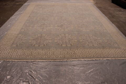 Oushak Grey Hand Knotted 92 X 119  Area Rug 301-135863 Image 2