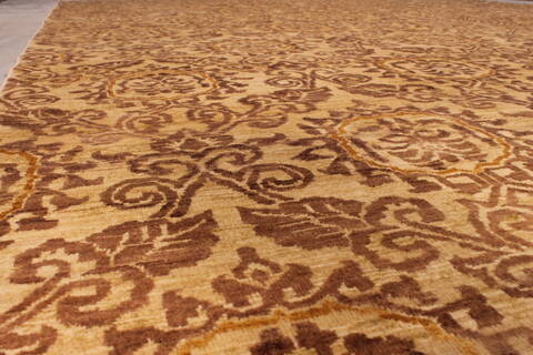Pishavar Beige Hand Knotted 81 X 114  Area Rug 301-135867 Image 4