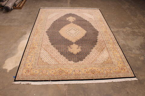 Mahi Black Hand Knotted 811 X 124  Area Rug 301-135889 Image 2