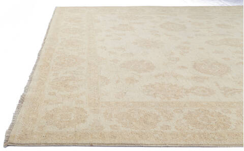 Chobi White Hand Knotted 67 X 102  Area Rug 700-135909 Image 5