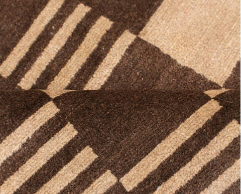 Modern Beige Hand Knotted 79 X 100  Area Rug 904-135969 Image 7