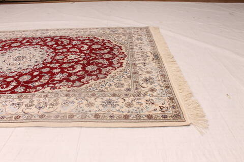 Nain White Hand Knotted 43 X 64  Area Rug 254-136204 Image 8