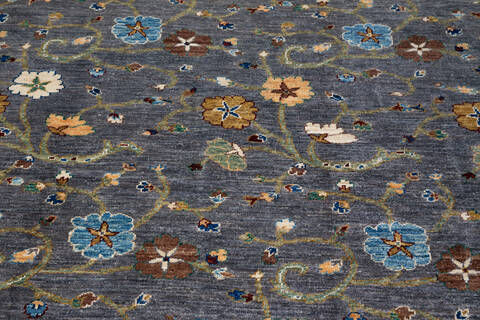 Chobi Grey Hand Knotted 51 X 66  Area Rug 700-136420 Image 2