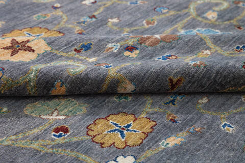 Chobi Grey Hand Knotted 51 X 66  Area Rug 700-136420 Image 6