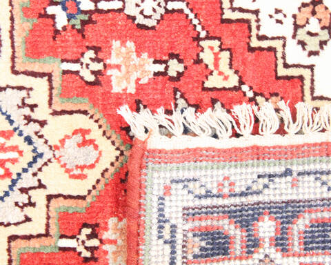 Heriz Multicolor Hand Knotted 30 X 50  Area Rug 904-136474 Image 3