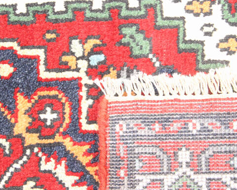 Heriz Multicolor Hand Knotted 30 X 50  Area Rug 904-136479 Image 3