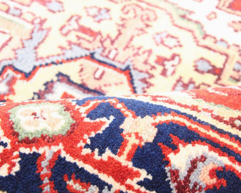 Heriz Multicolor Hand Knotted 40 X 60  Area Rug 904-136483 Image 5