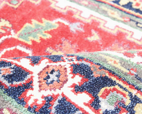 Heriz Multicolor Hand Knotted 40 X 60  Area Rug 904-136486 Image 5