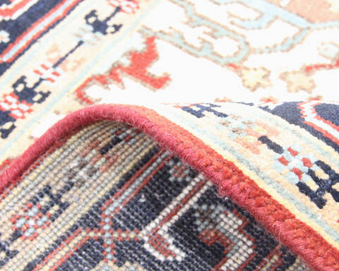 Heriz Multicolor Hand Knotted 40 X 60  Area Rug 904-136487 Image 4