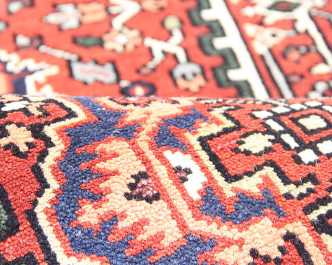 Heriz Multicolor Runner Hand Knotted 25 X 100  Area Rug 904-136503 Image 5