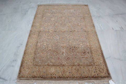 Jaipur Grey Hand Knotted 40 X 61  Area Rug 905-136546 Image 1