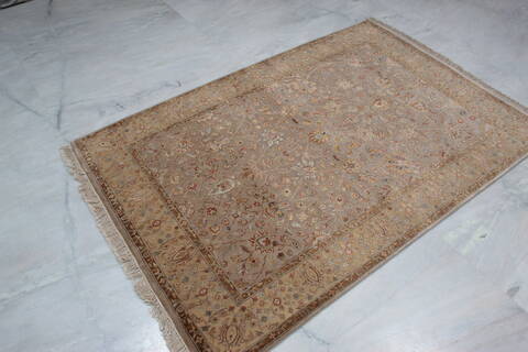 Jaipur Grey Hand Knotted 40 X 61  Area Rug 905-136546 Image 3