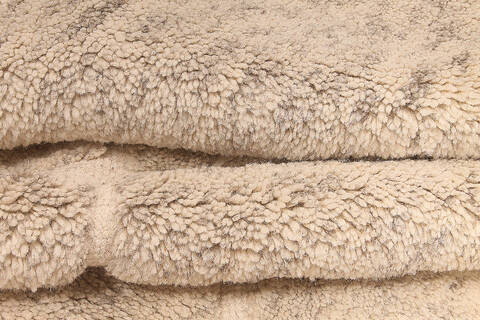 Moroccan Beige Hand Made 100 X 148  Area Rug 254-136563 Image 9