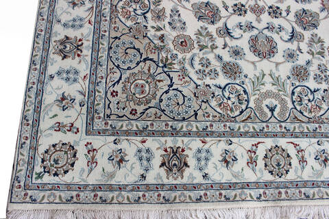 Nain Grey Hand Knotted 40 X 60  Area Rug 902-136781 Image 1