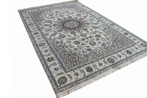 Nain Grey Hand Knotted 40 X 60  Area Rug 902-136781 Image 3