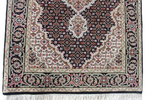 Mahi Black Runner Hand Knotted 25 X 80  Area Rug 902-136785 Image 1