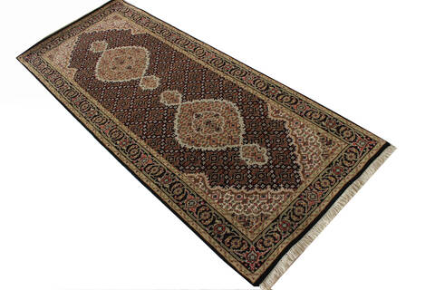 Mahi Black Runner Hand Knotted 25 X 80  Area Rug 902-136785 Image 3
