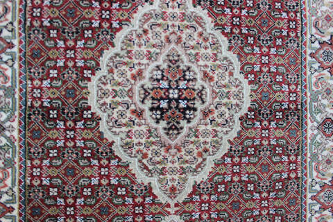 Mahi Red Runner Hand Knotted 25 X 80  Area Rug 902-136786 Image 2