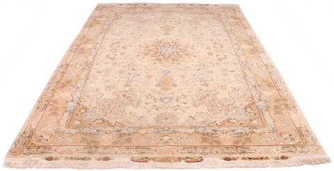Tabriz Beige Hand Knotted 66 X 102  Area Rug 254-136998 Image 9