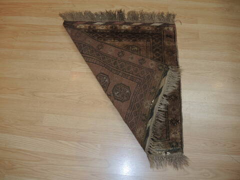 Baluch Red Hand Knotted 24 X 26  Area Rug 100-137388 Image 3
