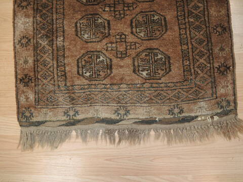 Baluch Red Hand Knotted 24 X 26  Area Rug 100-137388 Image 4