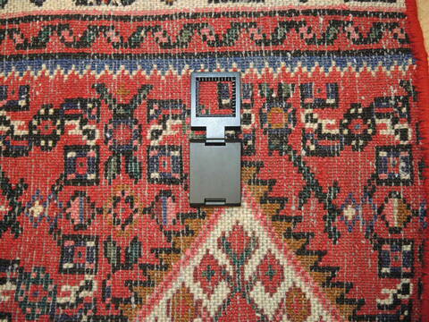 Hamedan Red Runner Hand Knotted 26 X 90  Area Rug 100-137392 Image 7
