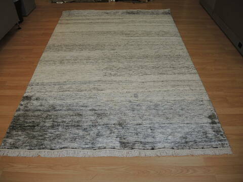 Modern Beige Machine Printed 55 X 80  Area Rug 100-137402 Image 1