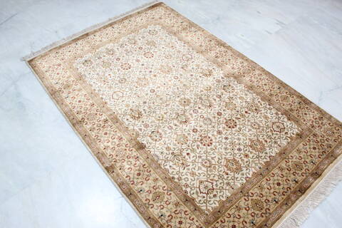 Jaipur White Hand Knotted 41 X 62  Area Rug 905-137541 Image 3