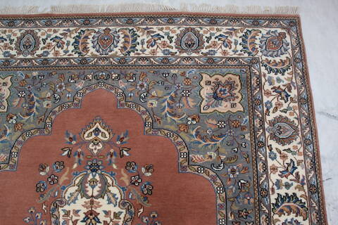 Mahi Purple Hand Knotted 62 X 93  Area Rug 905-137594 Image 6