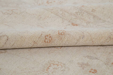 Chobi Beige Hand Knotted 69 X 101  Area Rug 700-143522 Image 6