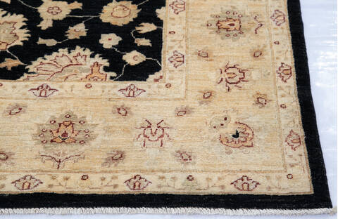 Chobi Black Hand Knotted 66 X 95  Area Rug 700-143525 Image 2