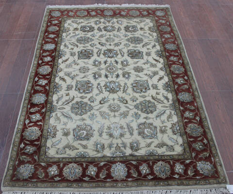 Kashan Red Hand Knotted 40 X 60  Area Rug 902-144935 Image 3