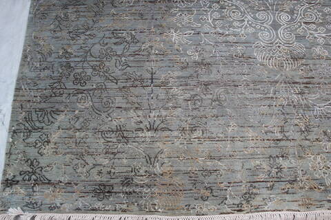 Jaipur Grey Hand Knotted 81 X 100  Area Rug 905-145122 Image 4